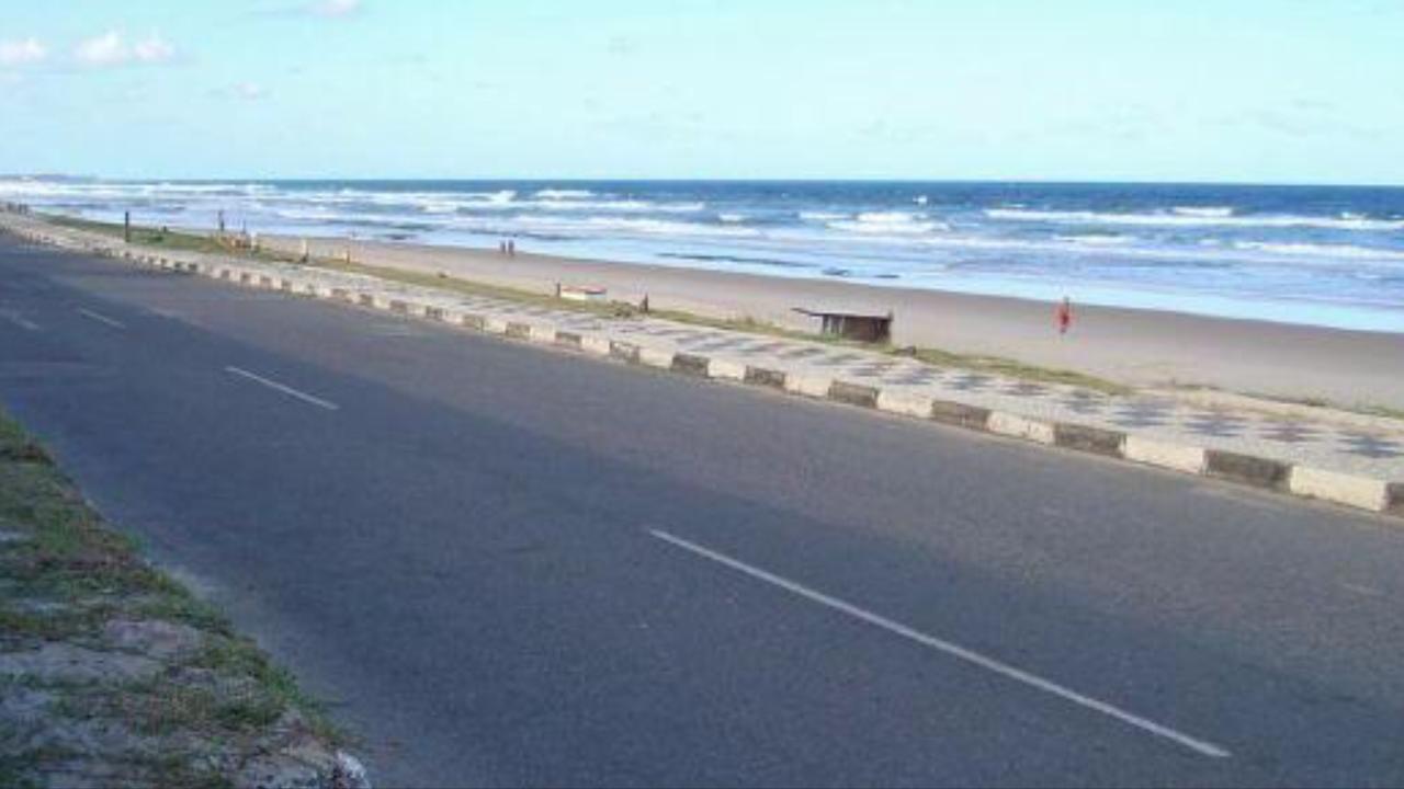 Chale 09 - Mamelucos Em Frente A Praia De Ipitanga Salvador Bahia Zewnętrze zdjęcie